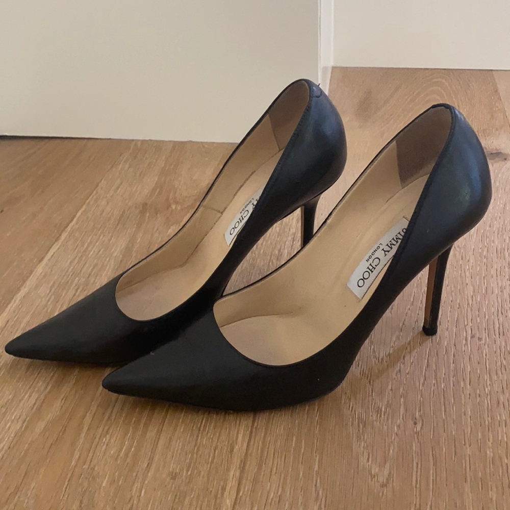 Black leather Jimmy Choo Romy pumps size 39